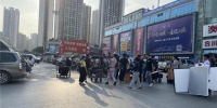《中国刑警》在合川义乌小商品市场取景。图片为网友提供 - 重庆晨网