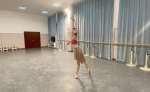 要承受多少艰辛 才能在芭蕾舞台上演“江姐”？ - 重庆晨网