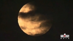 惊喜！今晚超级月亮终于现身重庆 - 重庆晨网