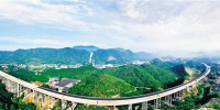 渝黔高速扩能项目平山产业园特大桥即将完工 - 重庆晨网