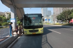 重庆两江新区龙安路口公交站正式投用 居民出行更方便 - 重庆晨网