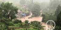 忠县：暴雨致河流水位暴涨 救援工作有序进(6792036)-20210823124657.jpg - 重庆晨网