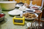 江津这个老厨师做的芝麻圆子传承了200多年 一天可卖4800个 - 重庆晨网