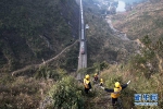 春运途中的“高山排险者”：每天攀爬绝壁，危岩区吃自带饼干 - 重庆晨网