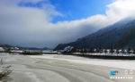 无人机航拍雪后红池坝 群山覆雪云雾笼罩 - 重庆晨网