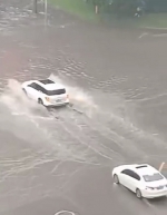 璧山暴雨袭城 多地积水深 有居民楼进水 - 重庆晨网