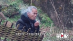 “耙耳朵”守护大足石刻40多年，劝说老婆加入后还拿出“上司”做派 - 重庆晨网